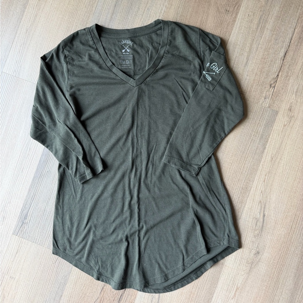 Lake Girl Women's Olive V-Neck 3/4 Sleeve Top